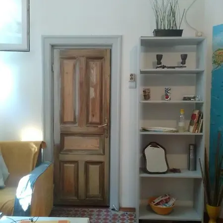 Strada Luigi Cazzavilan Διαμέρισμα